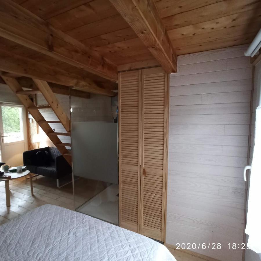 Une Tiny House A Decouvrir Au Coeur De La Cite ! คองเทร็กเซวิลล์ ภายนอก รูปภาพ