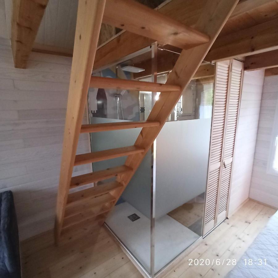 Une Tiny House A Decouvrir Au Coeur De La Cite ! คองเทร็กเซวิลล์ ภายนอก รูปภาพ