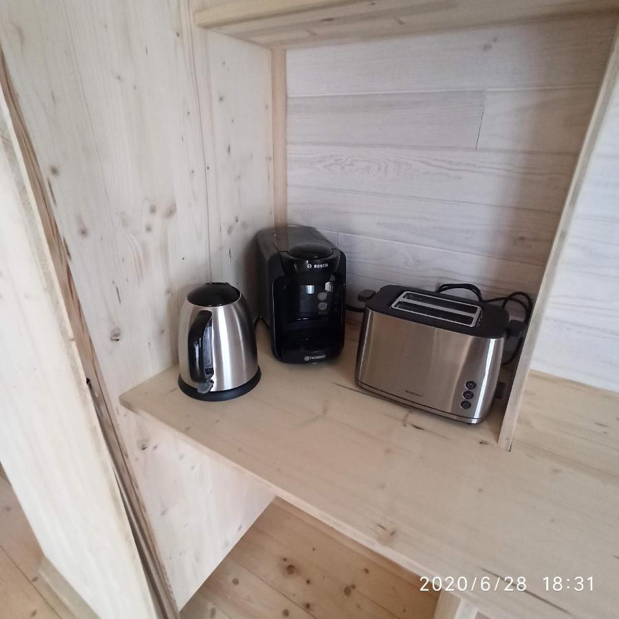 Une Tiny House A Decouvrir Au Coeur De La Cite ! คองเทร็กเซวิลล์ ภายนอก รูปภาพ